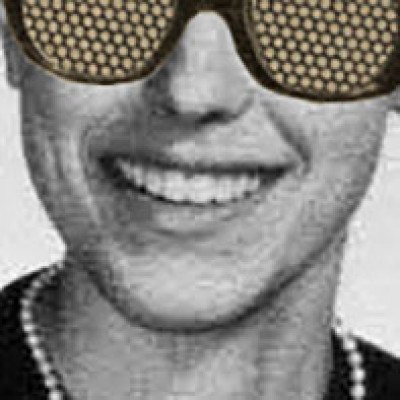 Cunill&eacute;, Llu&iuml;sa